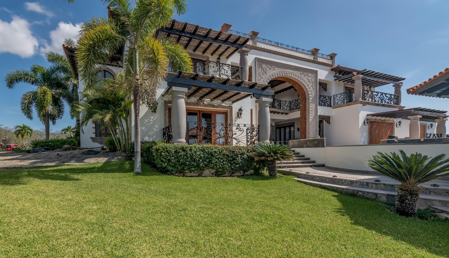 Puerto Los Cabos Fundadores Villa Piedra - Fundadores, Puerto Los Cabos, blends modern and traditional design with unobstructed ocean – 219 Padre Piccolo, San Jose del Cabo, BS