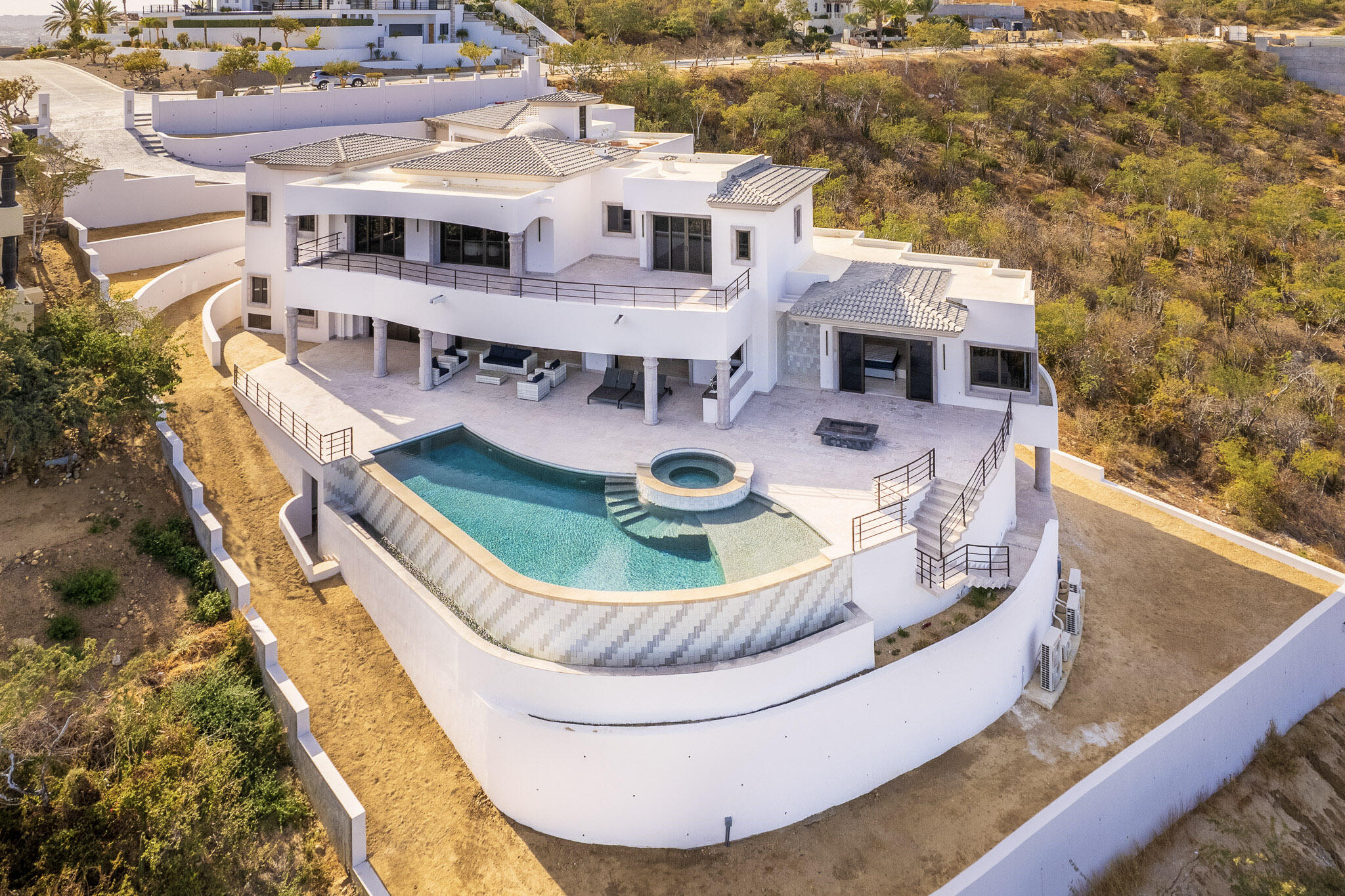 Puerto Los Cabos El Altillo Nestled in the prestigious community of El Altillo within Puerto Los Cabos, Casa Chill Out is a one-of-a-kind estate that offers an extraordinary combination of privacy, comfort, and spectacular ocean for sale