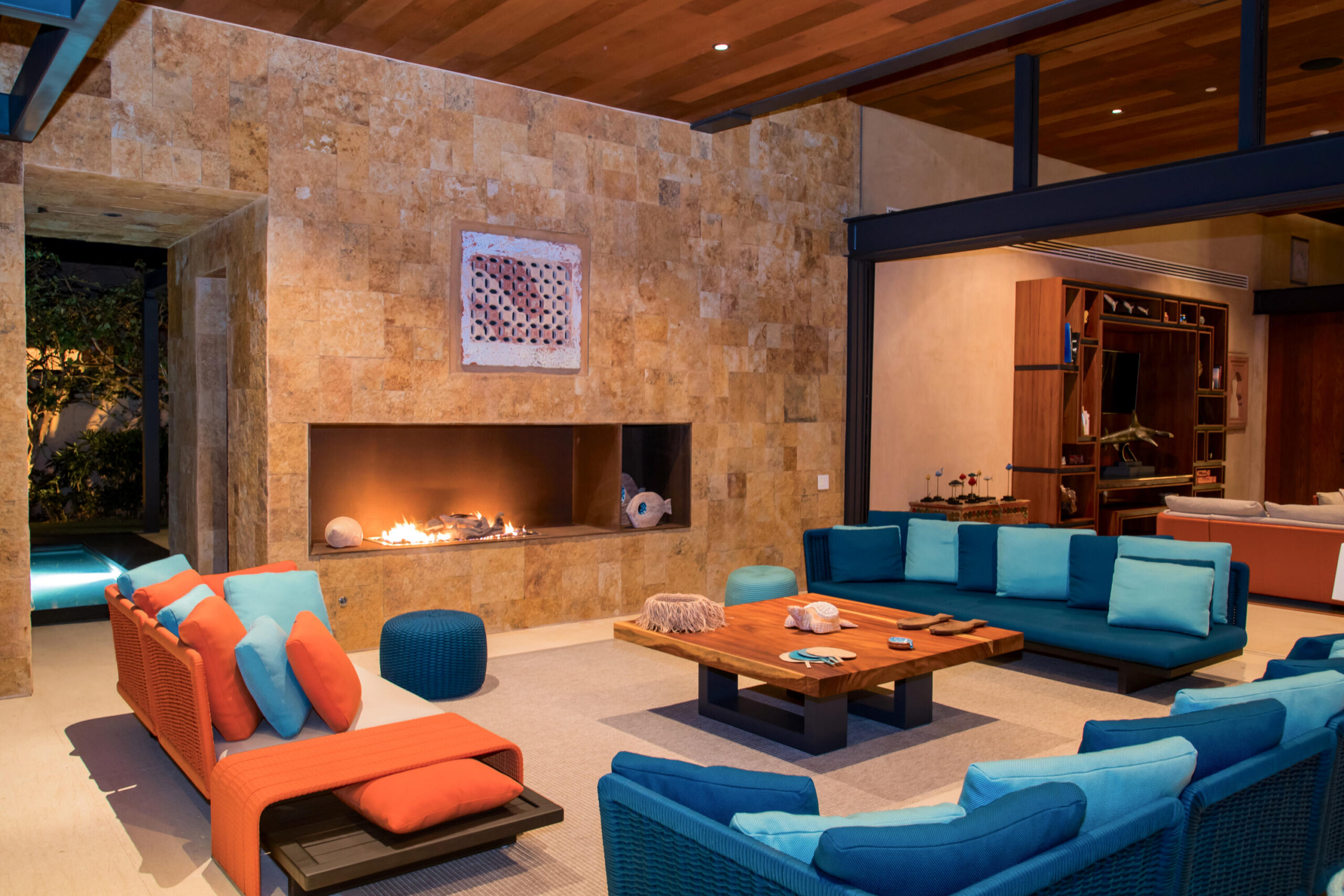 Puerto Los Cabos West Enclave Ritz-Carlton Immerse yourself in this awe-inspiring experience of splendor and comfort. This unparalleled sanctuary of luxury awaits you. West Enclave 9 the Ritz-Carlton Reserve is a true hidden gem with a spectacular ocean for sale