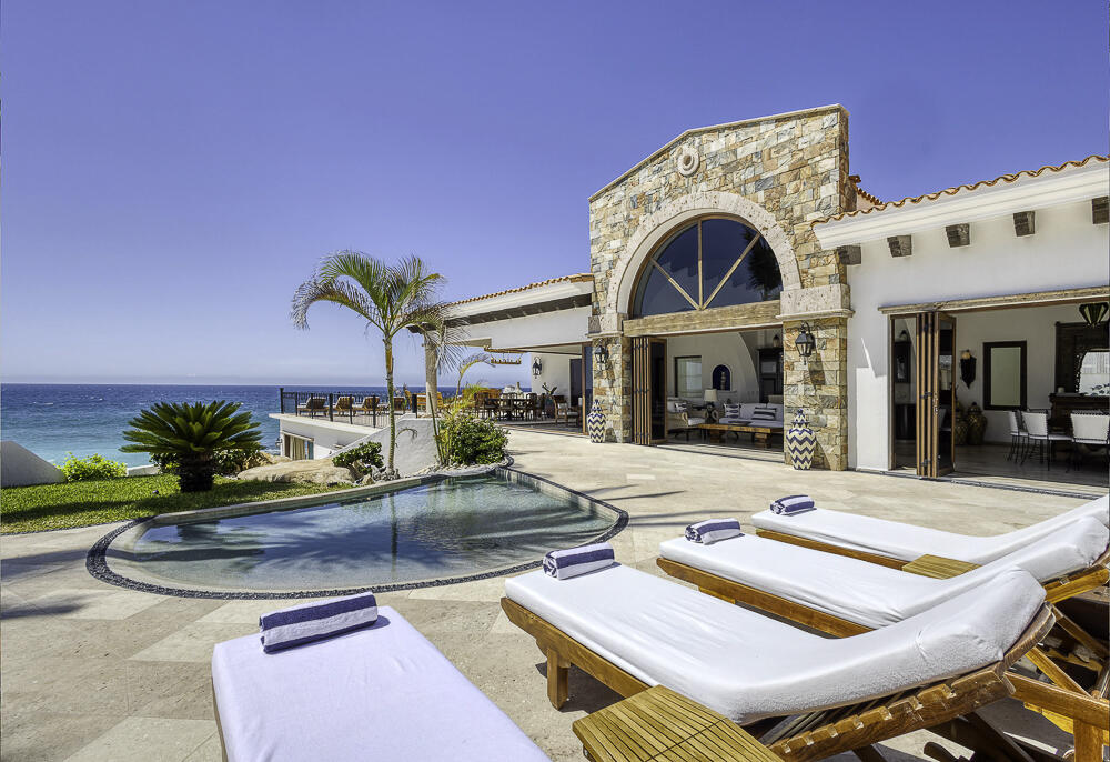 Puerto Los Cabos Fundadores Villa Piedra - Fundadores, Puerto Los Cabos, blends modern and traditional design with unobstructed ocean – Ritz Carlton Residences, San Jose del Cabo, BS