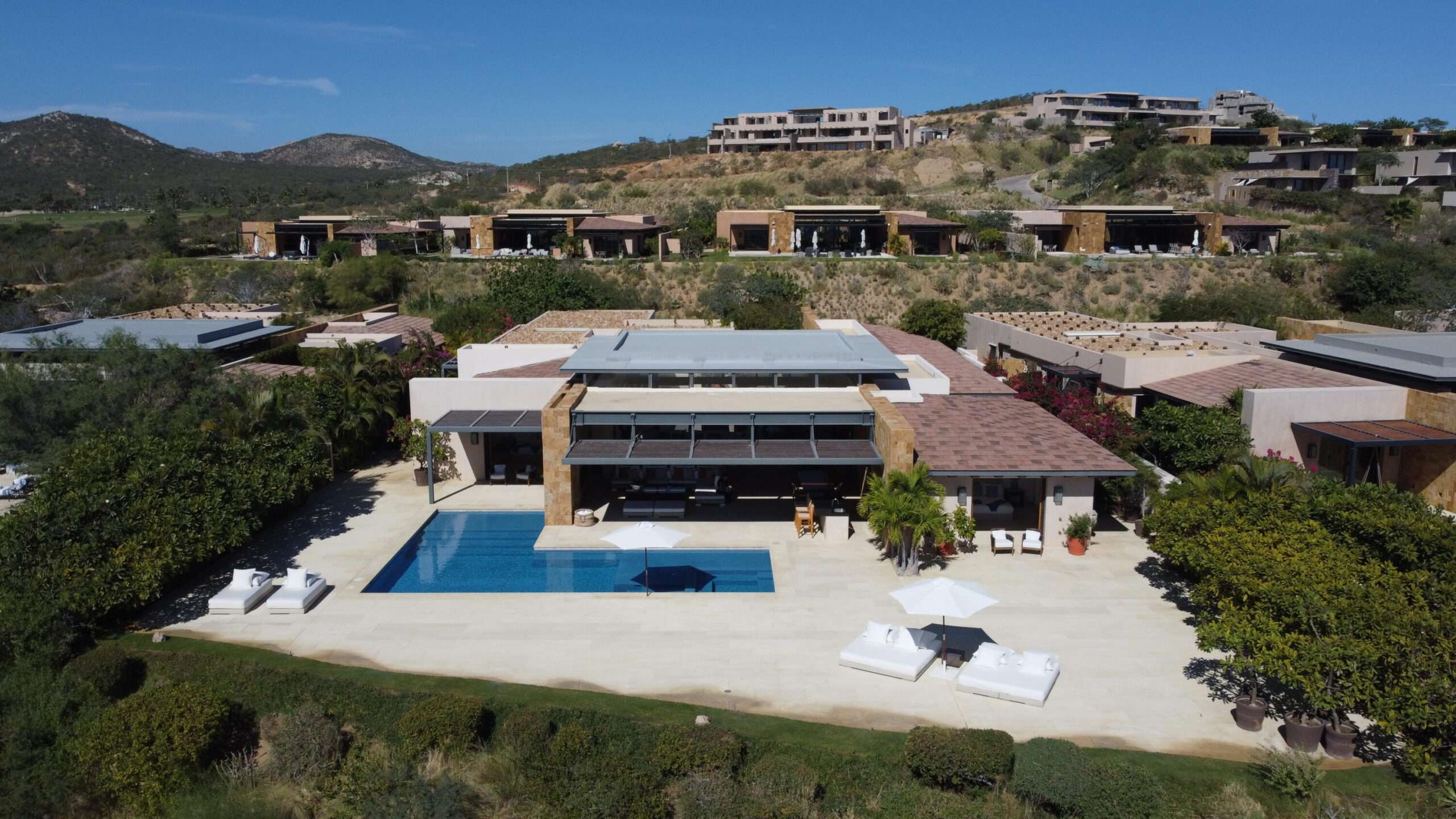 Puerto Los Cabos West Enclave Ritz-Carlton West Enclave, Ritz-Carlton Reserve Residence 10 offers an exceptional blend of modern luxury and serene coastal living. These single-level indoor/outdoor residences are thoughtfully designed to provide privacy and tranquility. Featuring expansive floor-to-ceiling windows, the homes showcase breathtaking for sale